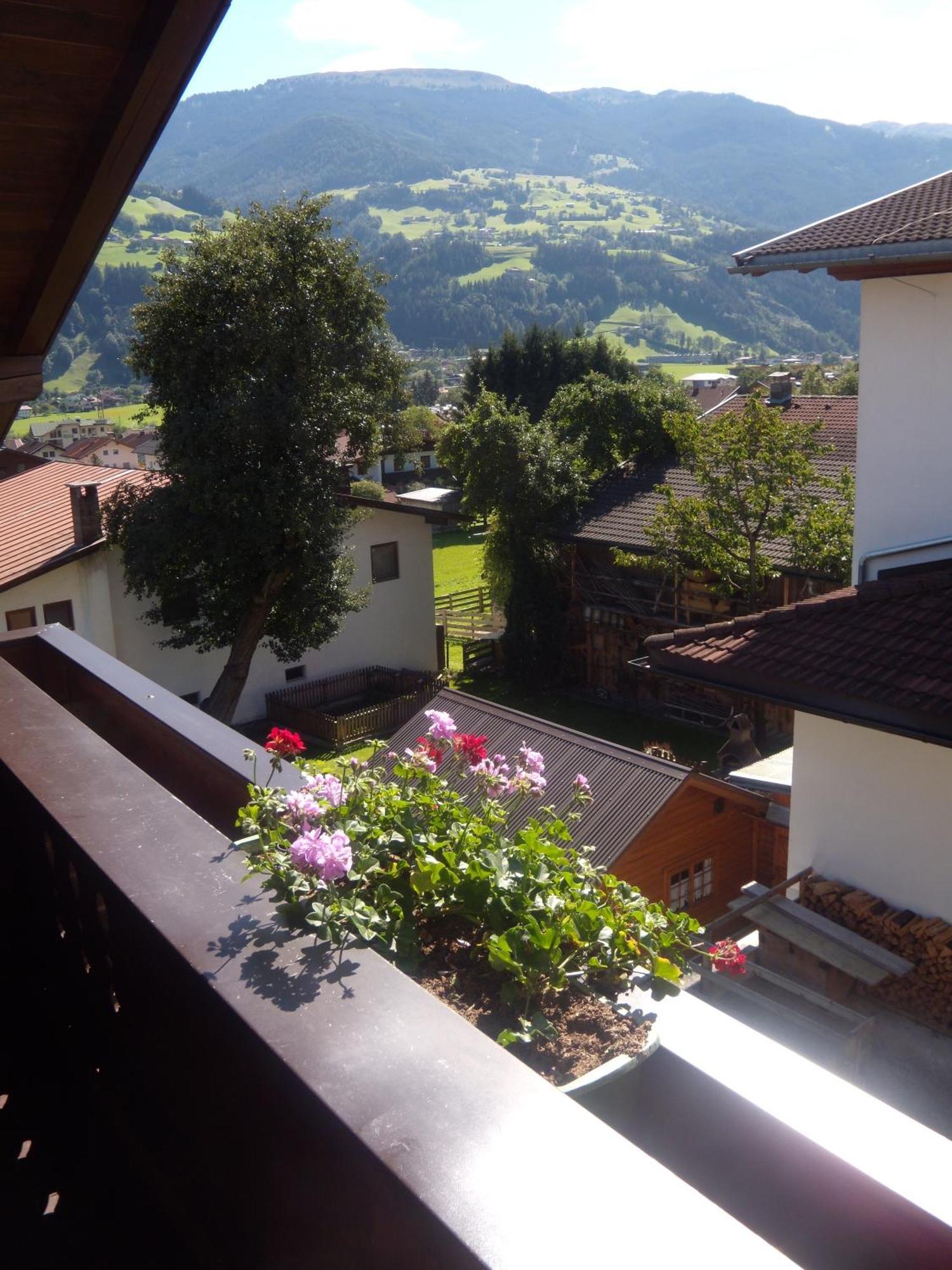 Appartements Schweiberer Ried im Zillertal Luaran gambar